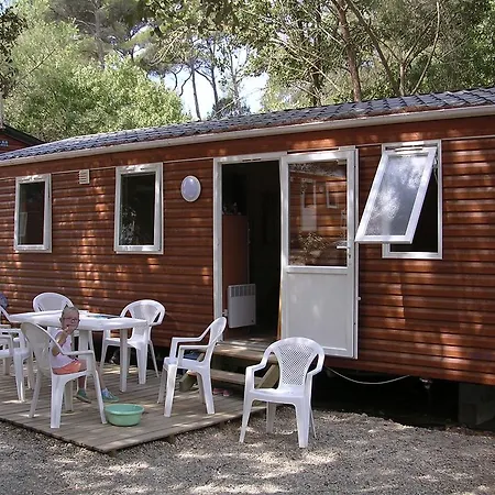 Campsite Domaine Residentiel De Plein Air Odalys La Foret De Janas