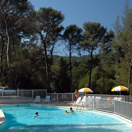 Domaine Residentiel De Plein Air Odalys La Foret De Janas Six-Fours-les-Plages