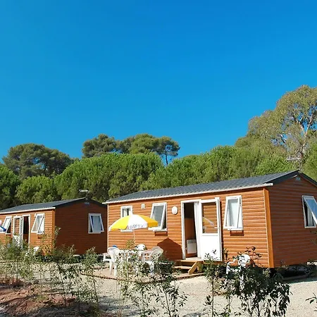 Campsite Domaine Residentiel De Plein Air Odalys La Foret De Janas 4*