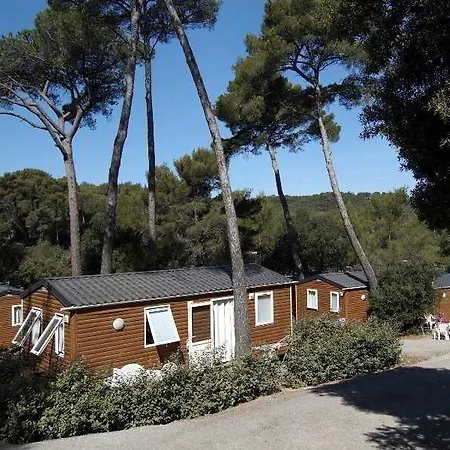 Domaine Residentiel De Plein Air Odalys La Foret De Janas 4* Six-Fours-les-Plages