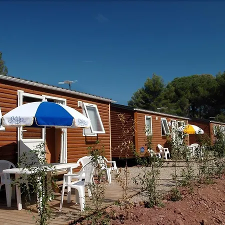 Domaine Residentiel De Plein Air Odalys La Foret De Janas Campsite